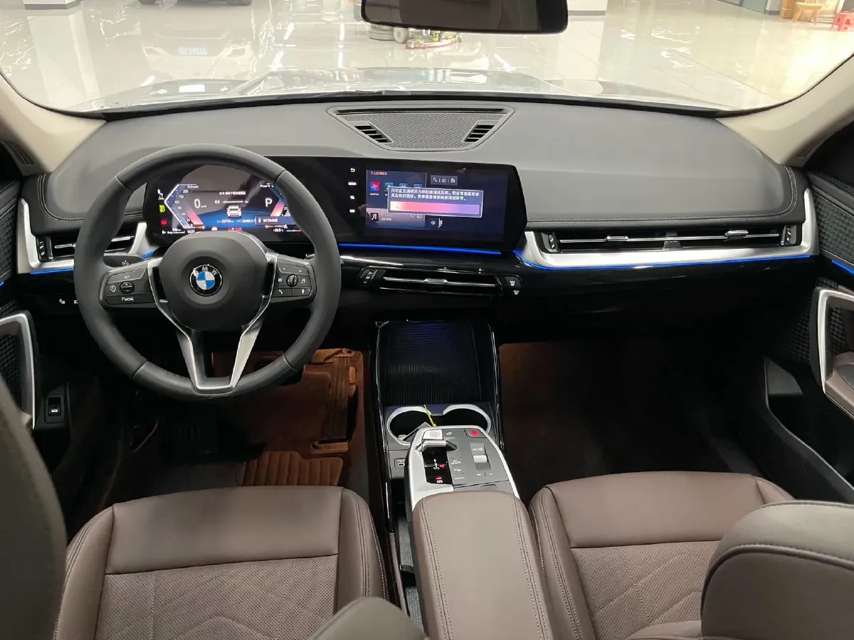 2023 BMW X1 1.5T 156HP L3 7DCT,autocango,china used car exporter,china ev exporter,chinese used car exporter,chinese used ev exporter