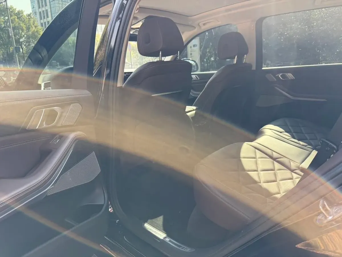 2022 BMW X5 2.0T 245HP L4 8AT,autocango,china used car exporter,china ev exporter,chinese used car exporter,chinese used ev exporter