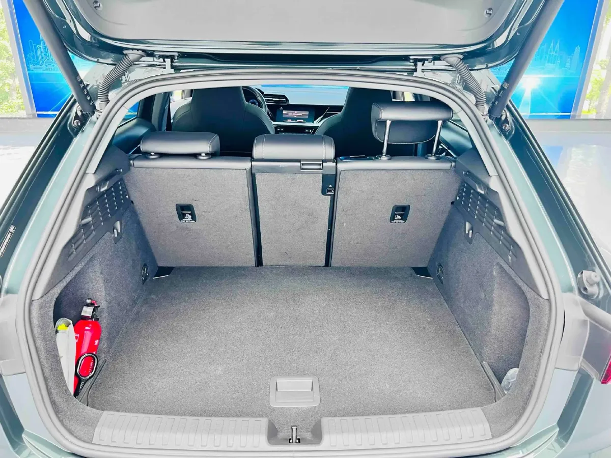 2023 Audi A3 1.4T 150HP L4 7DCT,autocango,china used car exporter,china ev exporter,chinese used car exporter,chinese used ev exporter