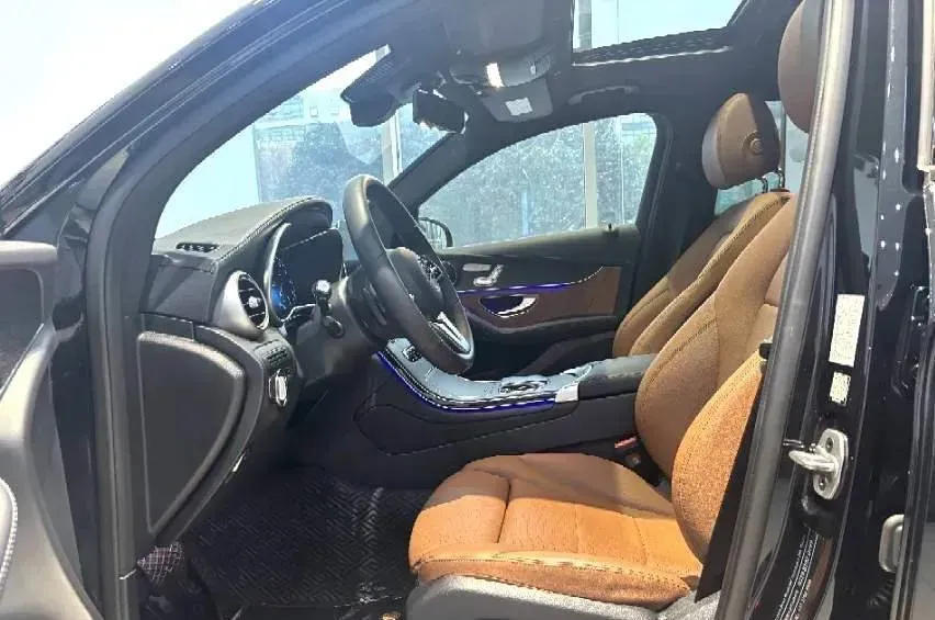 2022 Mercedes-Benz GLC Coupe 2.0T 258HP L4 9AT,autocango,china used car exporter,china ev exporter,chinese used car exporter,chinese used ev exporter