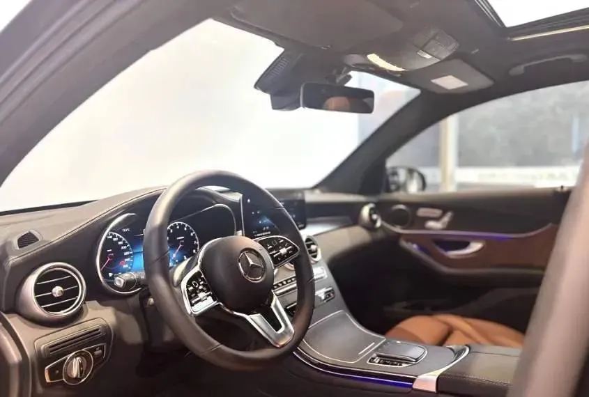 2022 Mercedes-Benz GLC Coupe 2.0T 258HP L4 9AT,autocango,china used car exporter,china ev exporter,chinese used car exporter,chinese used ev exporter