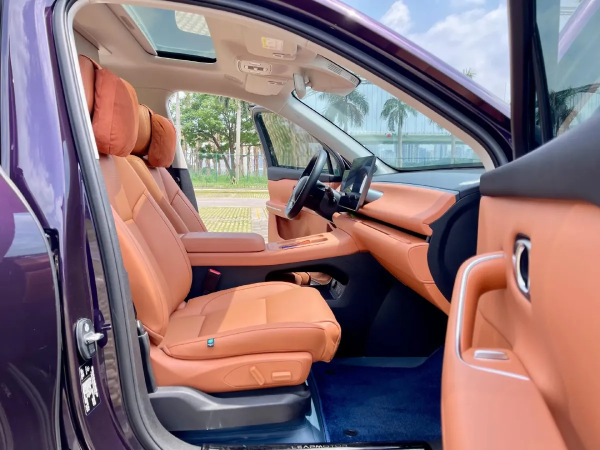 2024 Leapmotor C16 1.5L 95HP L4 REEV 28.4KWH,autocango,china used car exporter,china ev exporter,chinese used car exporter,chinese used ev exporter