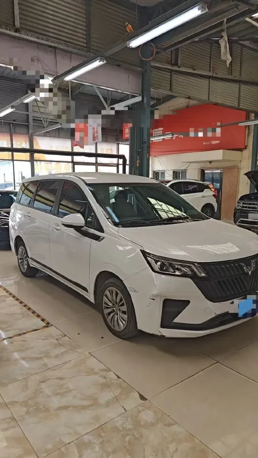 2022 WuLing ZhengChen 2.0L 136HP L4 6MT,autocango,china used car exporter,china ev exporter,chinese used car exporter,chinese used ev exporter