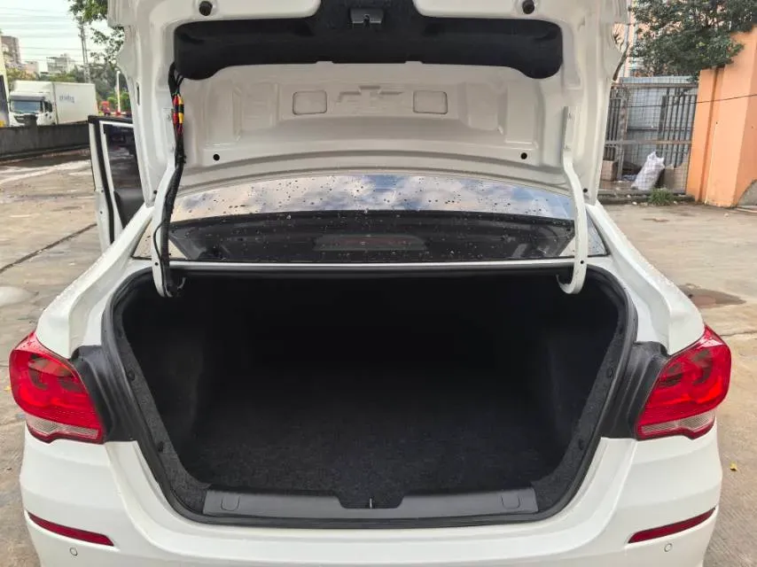2019 Chevrolet Cavalier 1.5L 113HP L4 6AT,autocango,china used car exporter,china ev exporter,chinese used car exporter,chinese used ev exporter