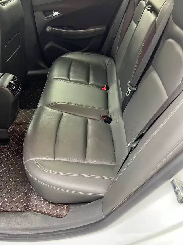 2018 Chevrolet Malibu 1.5T 170HP L4 6AT,autocango,china used car exporter,china ev exporter,chinese used car exporter,chinese used ev exporter