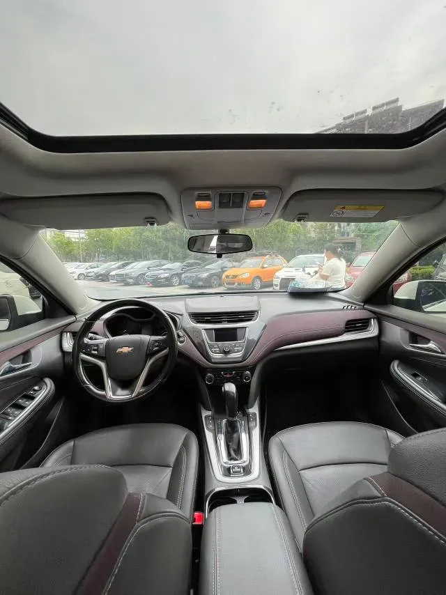 2018 Chevrolet Malibu 1.5T 170HP L4 6AT,autocango,china used car exporter,china ev exporter,chinese used car exporter,chinese used ev exporter