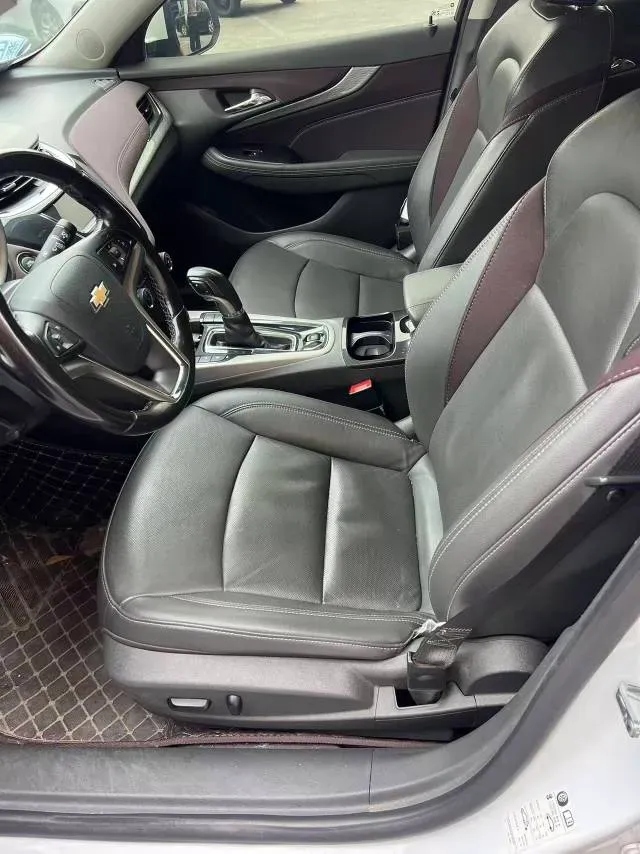 2018 Chevrolet Malibu 1.5T 170HP L4 6AT,autocango,china used car exporter,china ev exporter,chinese used car exporter,chinese used ev exporter
