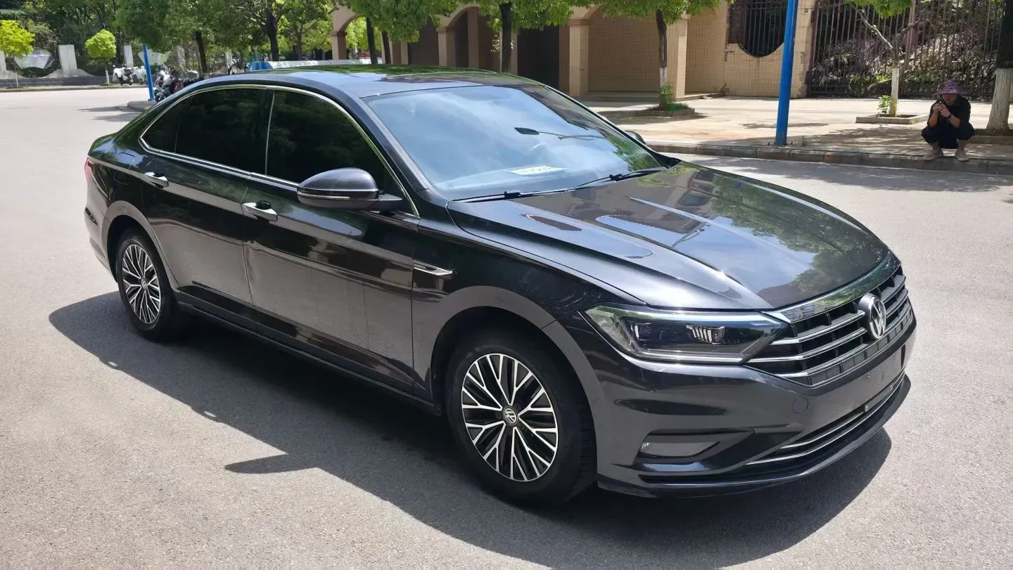 2020 Volkswagen Sagitar 1.2T 116HP L4 7DCT,autocango,china used car exporter,china ev exporter,chinese used car exporter,chinese used ev exporter