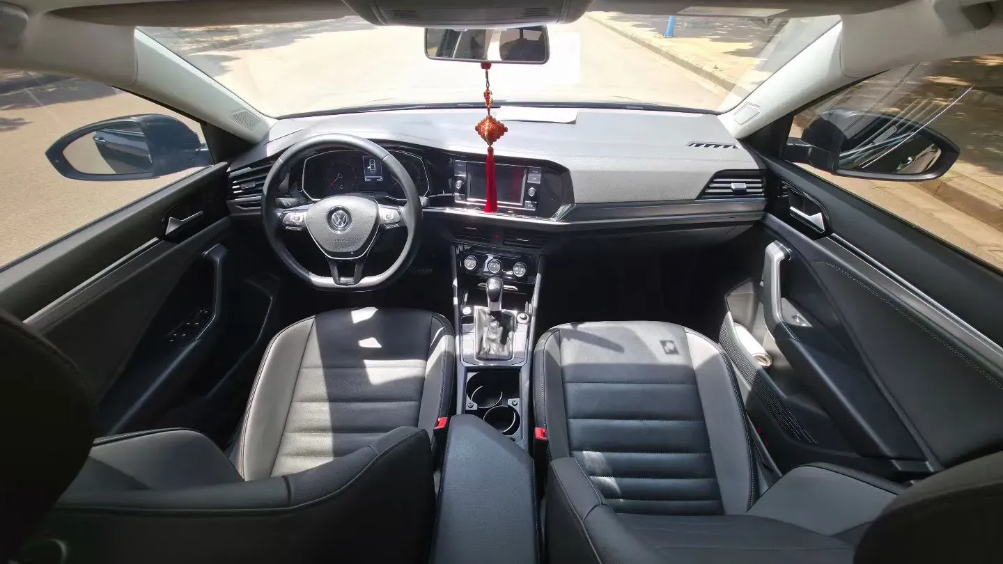 2020 Volkswagen Sagitar 1.2T 116HP L4 7DCT,autocango,china used car exporter,china ev exporter,chinese used car exporter,chinese used ev exporter