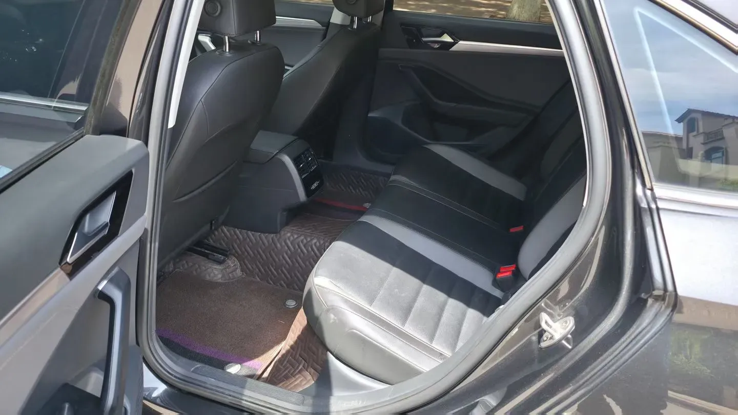 2020 Volkswagen Sagitar 1.2T 116HP L4 7DCT,autocango,china used car exporter,china ev exporter,chinese used car exporter,chinese used ev exporter