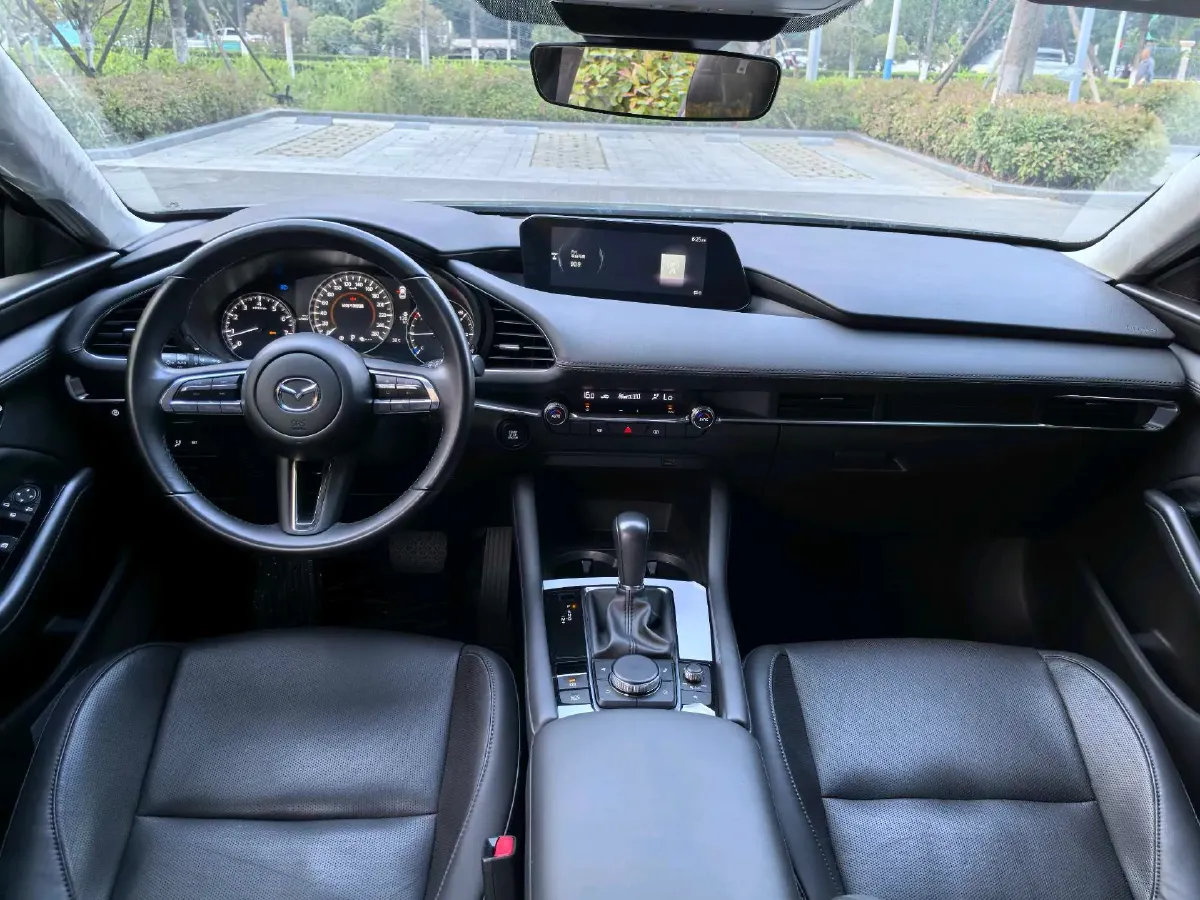 2023 Mazda 3 Axela 2.0L 158HP L4 6AT,autocango,china used car exporter,china ev exporter,chinese used car exporter,chinese used ev exporter