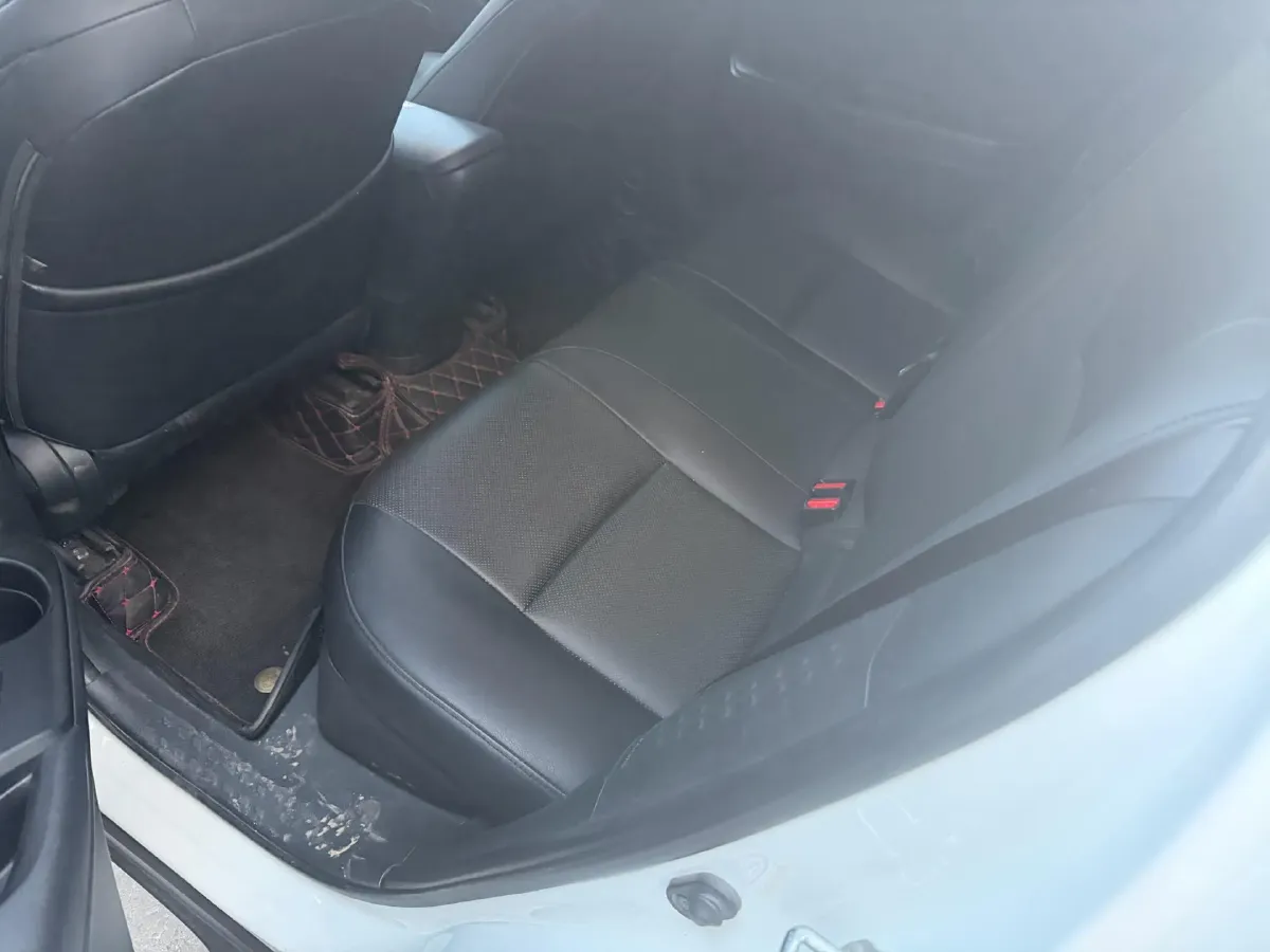 2018 Toyota C-HR 2.0L 171HP L4 CVT,autocango,china used car exporter,china ev exporter,chinese used car exporter,chinese used ev exporter