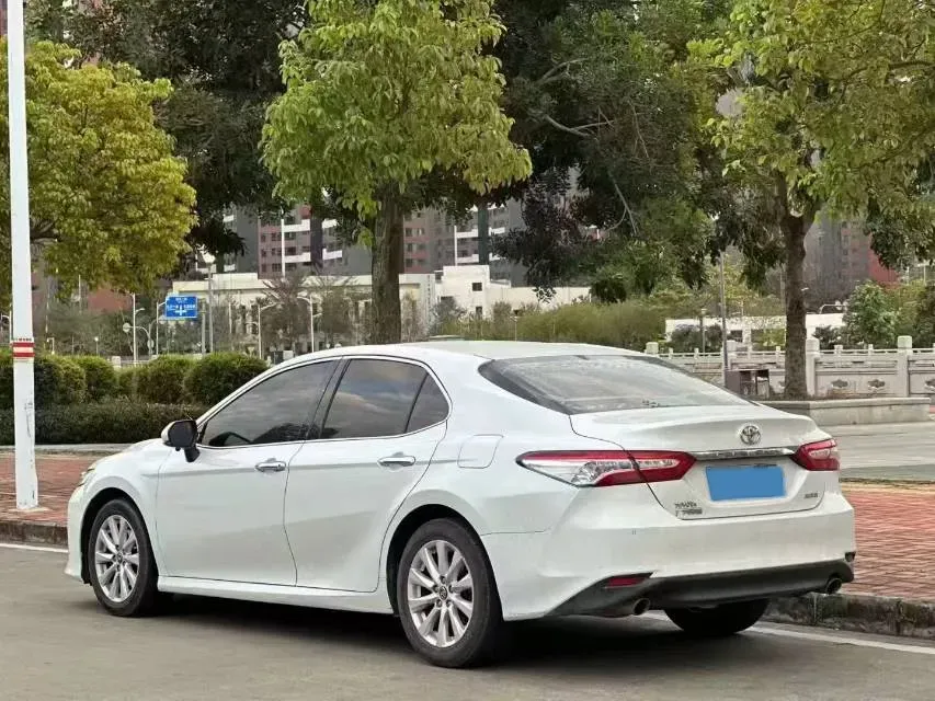 2018 Toyota Camry 2.0L 169HP L4 6AT,autocango,china used car exporter,china ev exporter,chinese used car exporter,chinese used ev exporter
