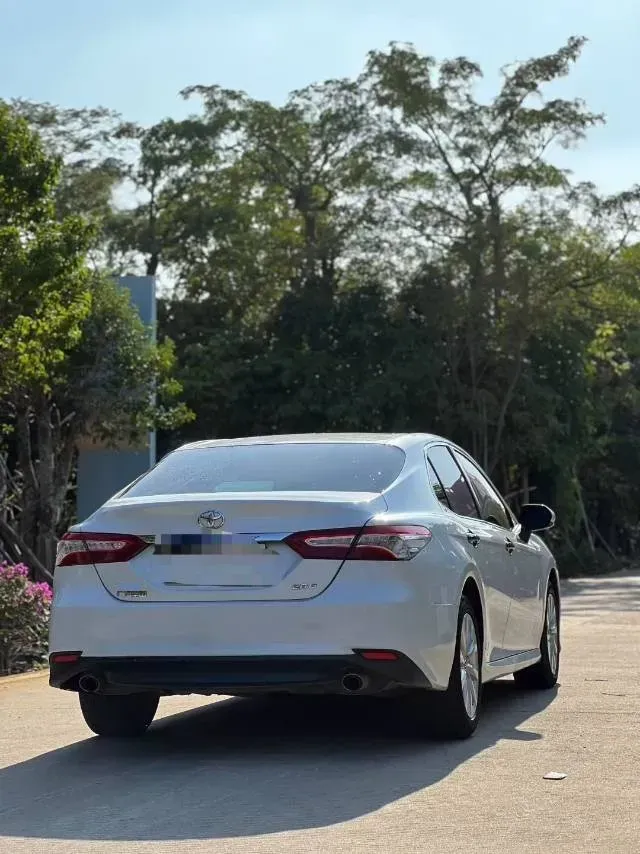 2018 Toyota Camry 2.0L 169HP L4 6AT,autocango,china used car exporter,china ev exporter,chinese used car exporter,chinese used ev exporter