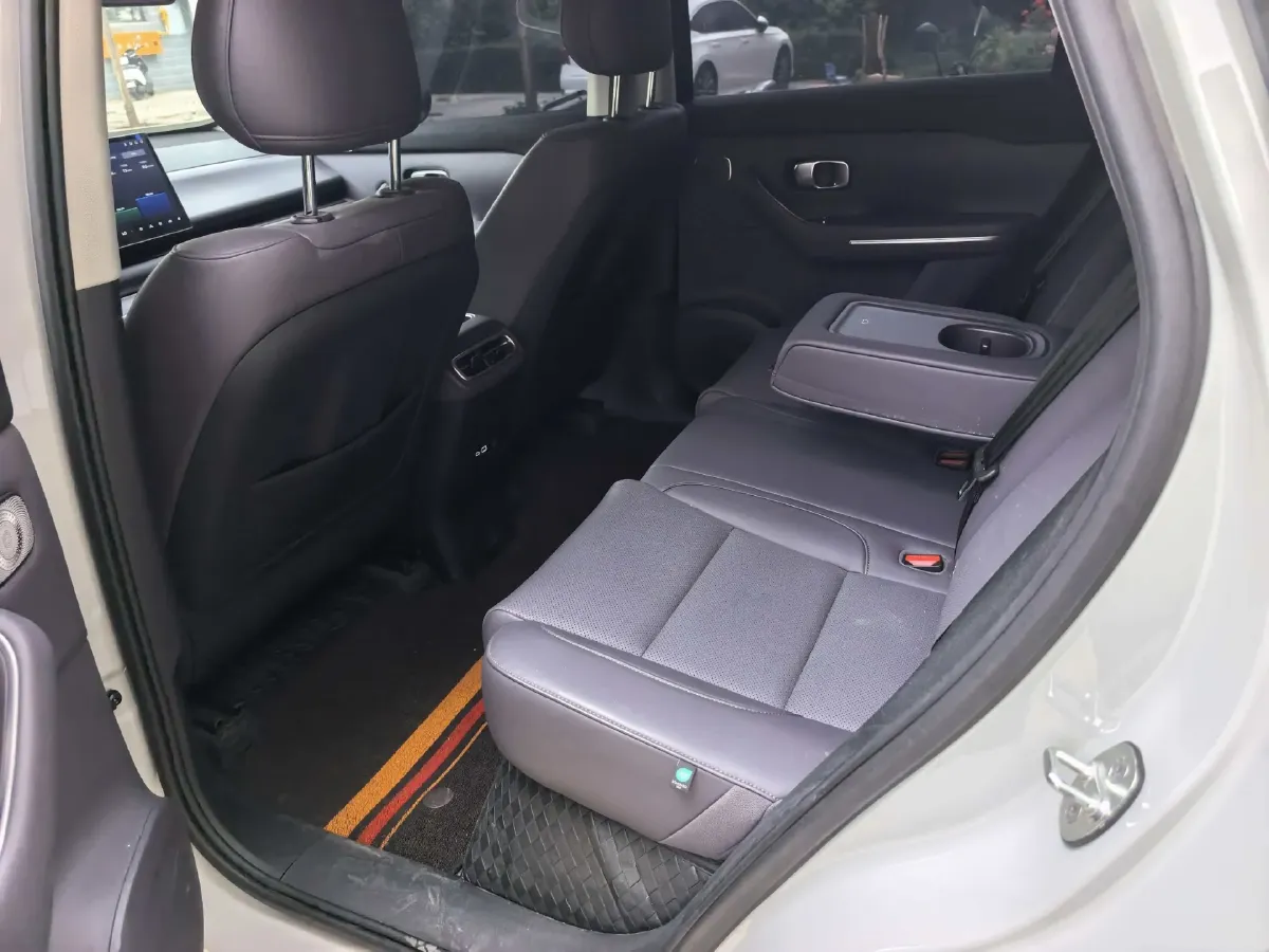 2026 Leapmotor C10 1.5L 95HP L4 REEV,autocango,china used car exporter,china ev exporter,chinese used car exporter,chinese used ev exporter