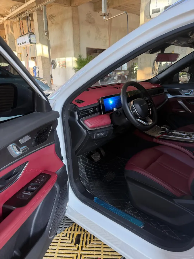 2025 Jetour X70 Plus 1.5T 156HP L4 6DCT,autocango,china used car exporter,china ev exporter,chinese used car exporter,chinese used ev exporter