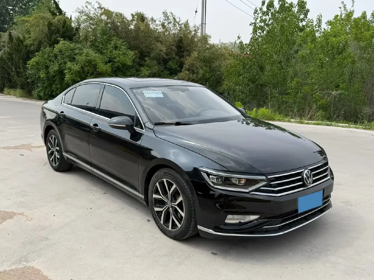 2020 Volkswagen Magotan 2.0T 186HP L4 7DCT,autocango,china used car exporter,china ev exporter,chinese used car exporter,chinese used ev exporter