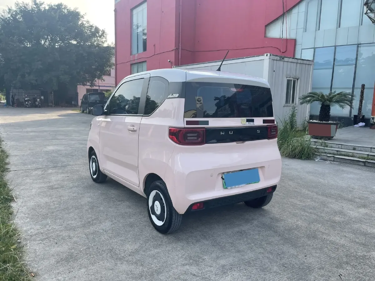 2022 WuLing HongGuang MINI EV BEV 13.9KWH,autocango,china used car exporter,china ev exporter,chinese used car exporter,chinese used ev exporter
