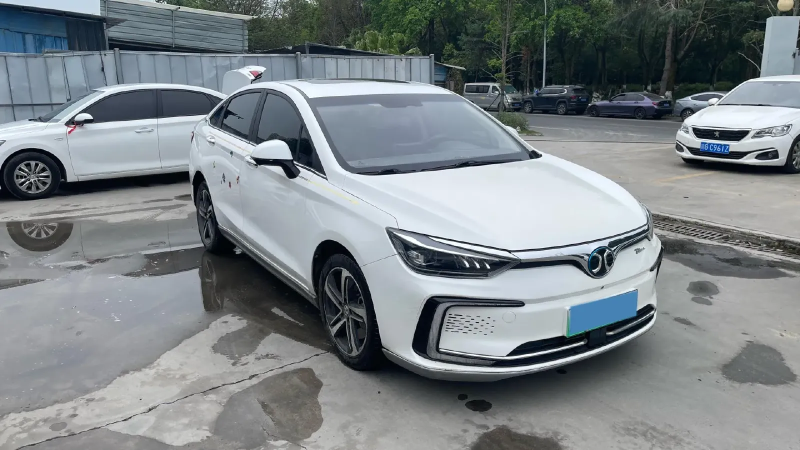 2018 BeiJing Auto EU5 BEV 60.23KWH,autocango,china used car exporter,china ev exporter,chinese used car exporter,chinese used ev exporter