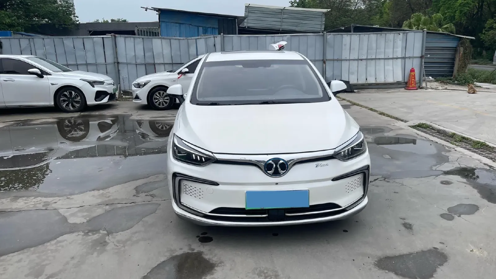 2018 BeiJing Auto EU5 BEV 60.23KWH,autocango,china used car exporter,china ev exporter,chinese used car exporter,chinese used ev exporter