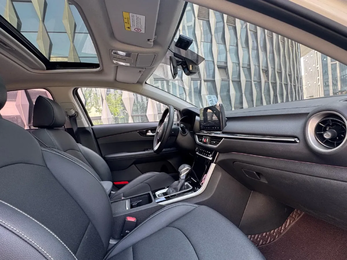 2021 Kia K3 1.5L 115HP L4 CVT,autocango,china used car exporter,china ev exporter,chinese used car exporter,chinese used ev exporter