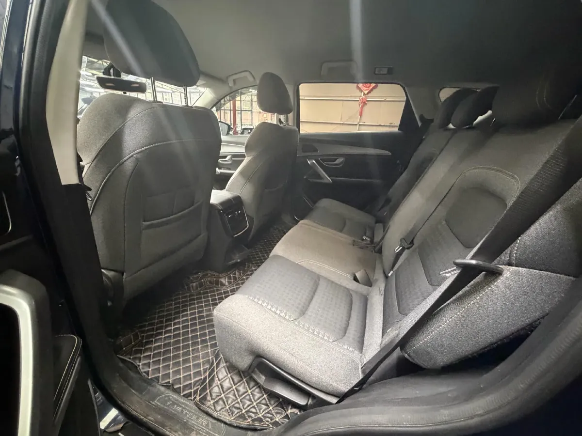 2021 Jetour X70 Plus 1.6T 197HP L4 7DCT,autocango,china used car exporter,china ev exporter,chinese used car exporter,chinese used ev exporter