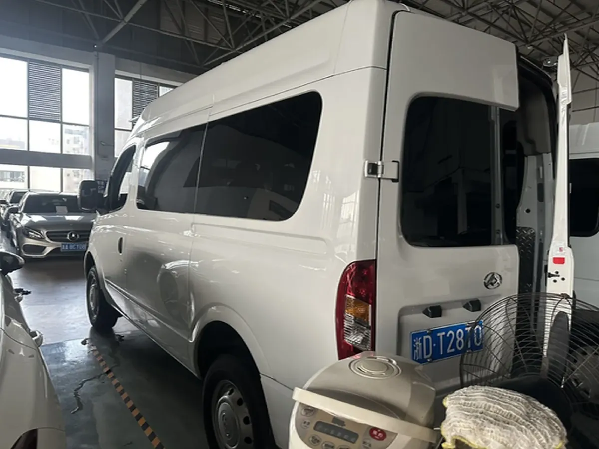 2021 Foton Scenery G9 2.4L 160HP L4 5MT,autocango,china used car exporter,china ev exporter,chinese used car exporter,chinese used ev exporter