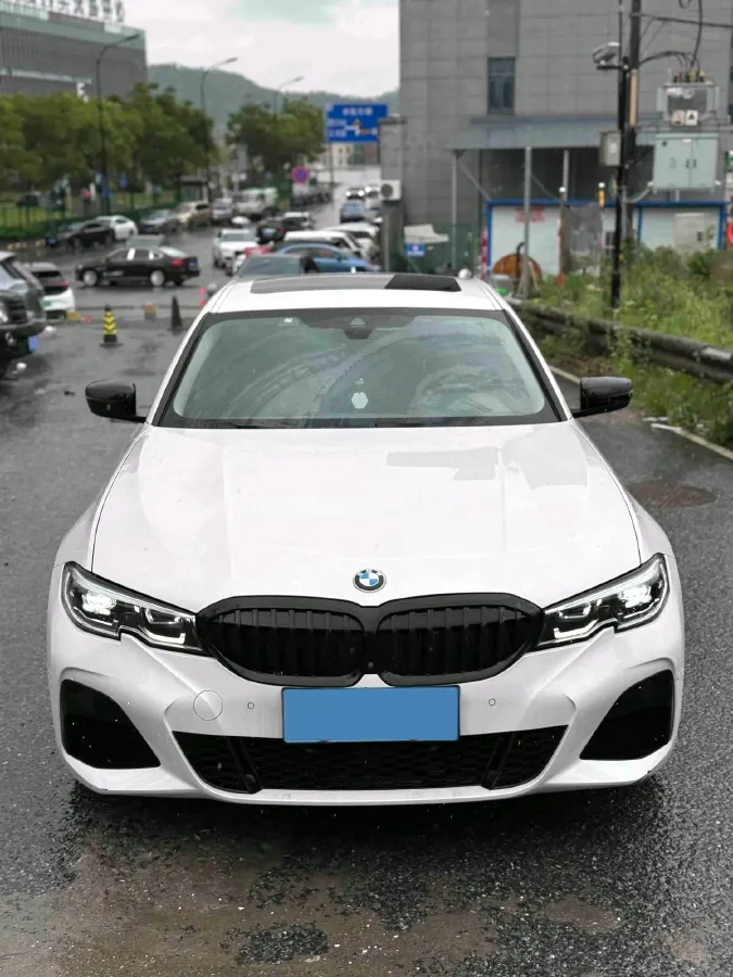 2020 BMW 3 Series 2.0T 184HP L4 8AT,autocango,china used car exporter,china ev exporter,chinese used car exporter,chinese used ev exporter
