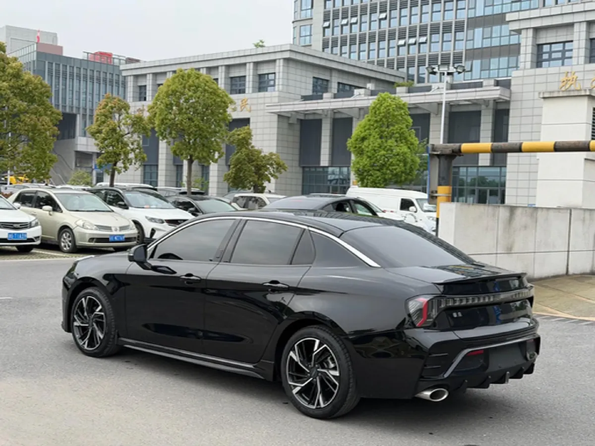 2023 LYNK&CO 03 2.0T 254HP L4 7DCT,autocango,china used car exporter,china ev exporter,chinese used car exporter,chinese used ev exporter
