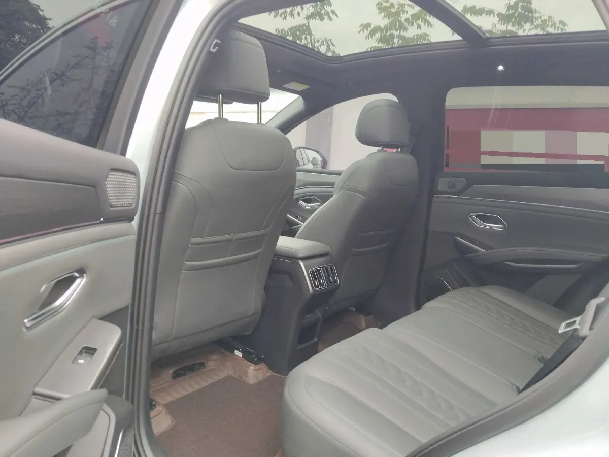 2025 BYD SongL DM-i 1.5L 101HP L4 E-CVT PHEV 26.6KWH,autocango,china used car exporter,china ev exporter,chinese used car exporter,chinese used ev exporter