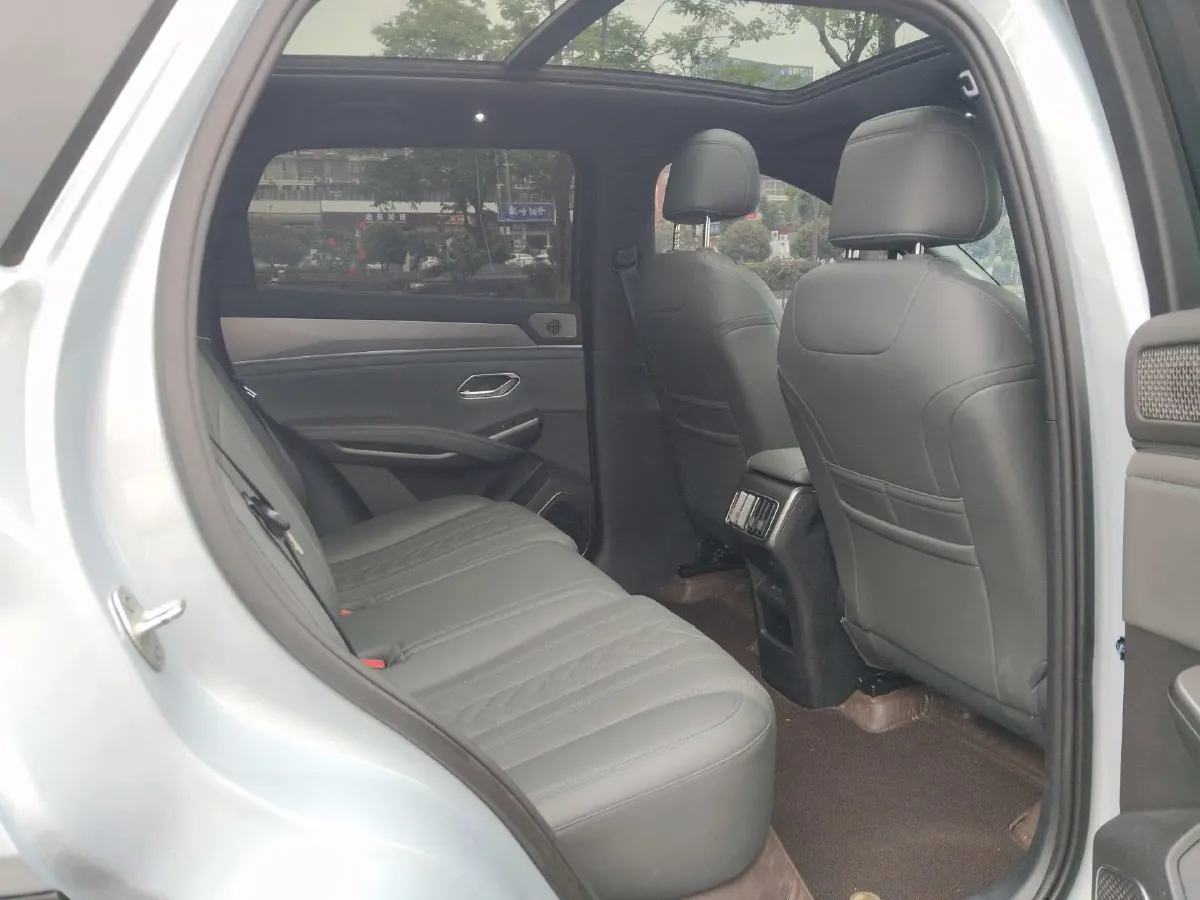 2025 BYD SongL DM-i 1.5L 101HP L4 E-CVT PHEV 26.6KWH,autocango,china used car exporter,china ev exporter,chinese used car exporter,chinese used ev exporter