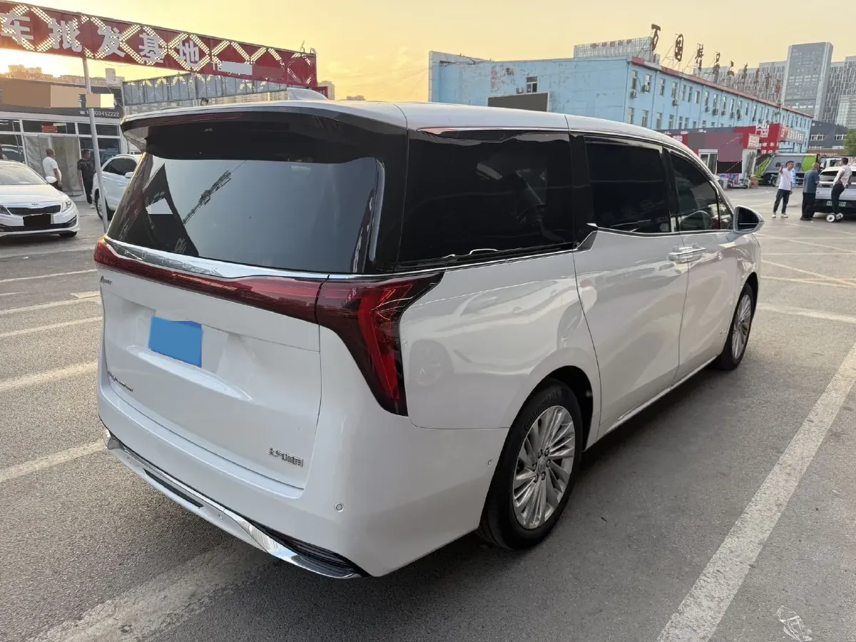 2023 Buick Century 2.0T 237HP L4 9AT,autocango,china used car exporter,china ev exporter,chinese used car exporter,chinese used ev exporter