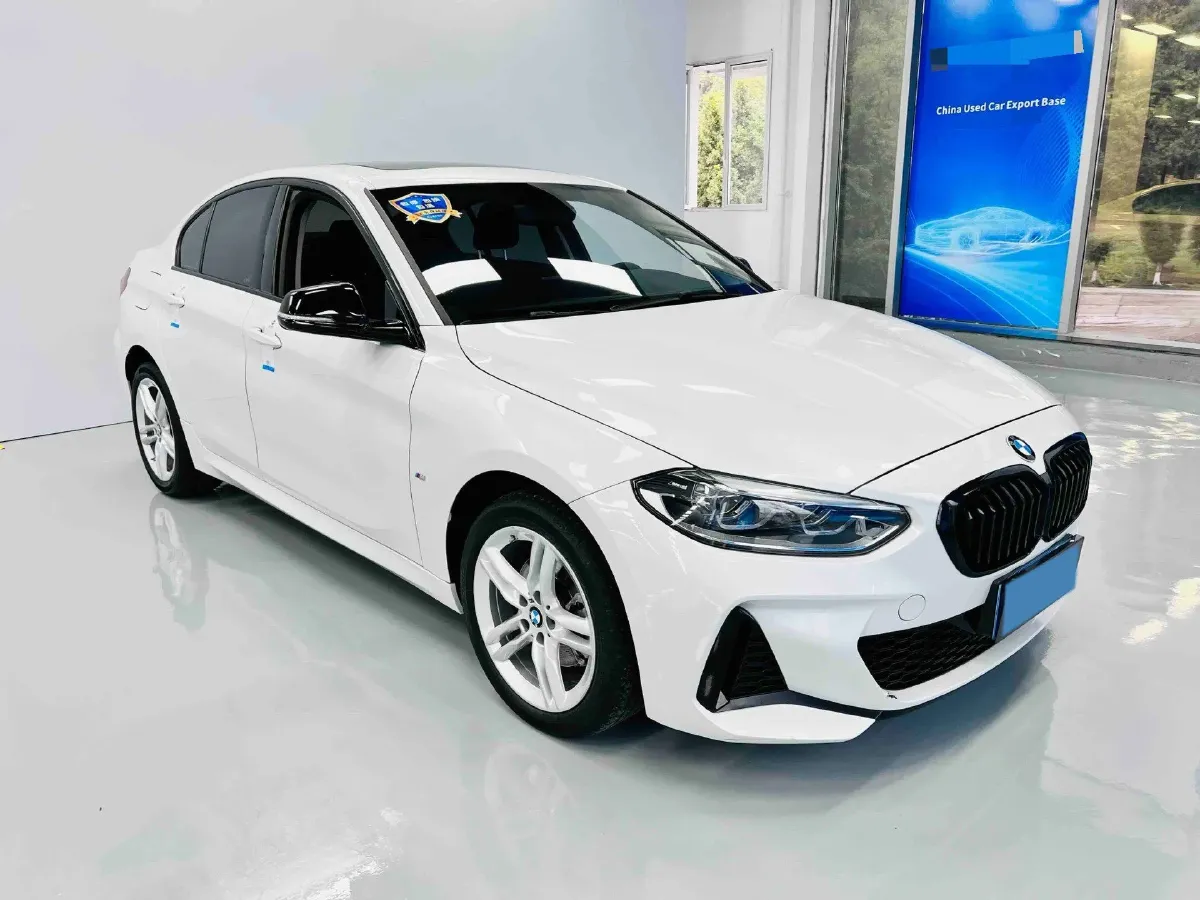 2023 BMW 1 Series 1.5T 136HP L3 7DCT,autocango,china used car exporter,china ev exporter,chinese used car exporter,chinese used ev exporter