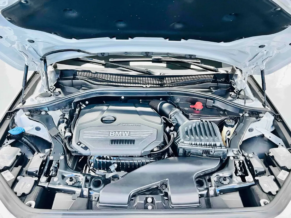 2023 BMW 1 Series 1.5T 136HP L3 7DCT,autocango,china used car exporter,china ev exporter,chinese used car exporter,chinese used ev exporter