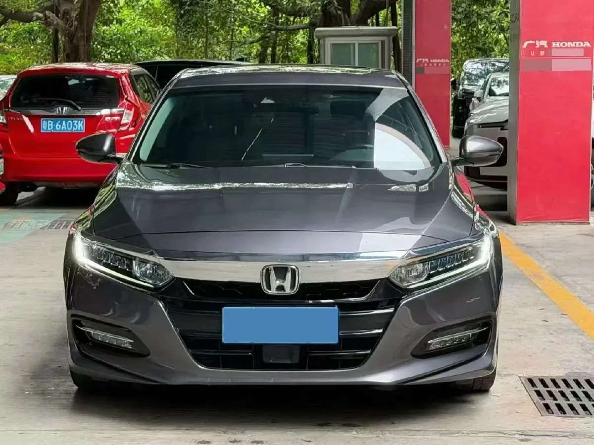 2022 Honda Accord 2.0L 146HP L4 E-CVT Hybrid,autocango,china used car exporter,china ev exporter,chinese used car exporter,chinese used ev exporter