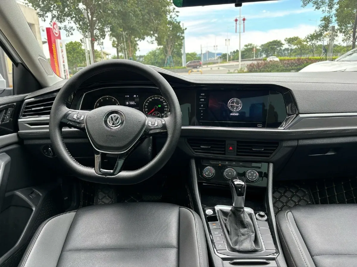 2020 Volkswagen Sagitar 1.4T 150HP L4 7DCT,autocango,china used car exporter,china ev exporter,chinese used car exporter,chinese used ev exporter