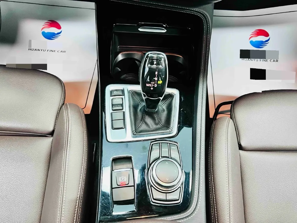 2022 BMW 1 Series 1.5T 140HP L3 7DCT,autocango,china used car exporter,china ev exporter,chinese used car exporter,chinese used ev exporter