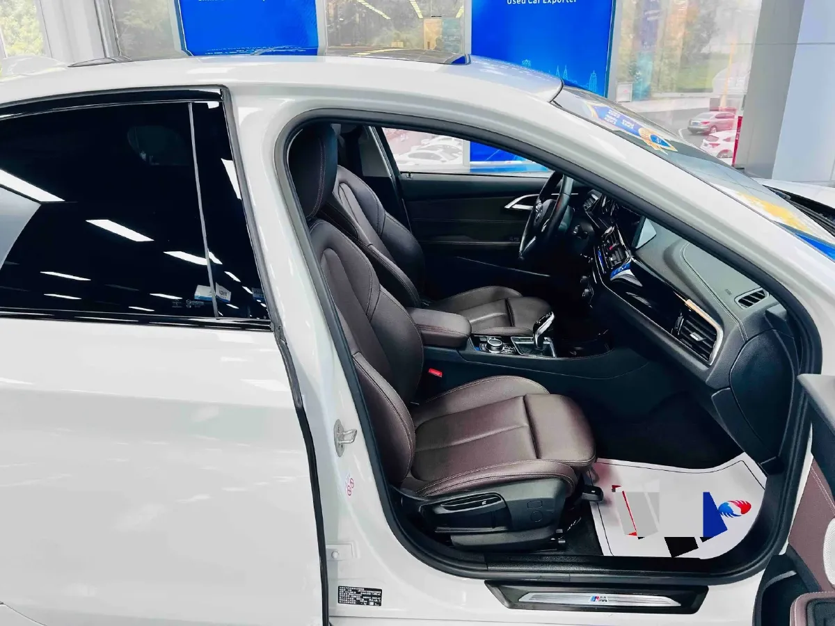2022 BMW 1 Series 1.5T 140HP L3 7DCT,autocango,china used car exporter,china ev exporter,chinese used car exporter,chinese used ev exporter