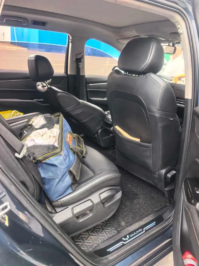2020 WuLing KaiJie 1.5T 147HP L4 CVT,autocango,china used car exporter,china ev exporter,chinese used car exporter,chinese used ev exporter
