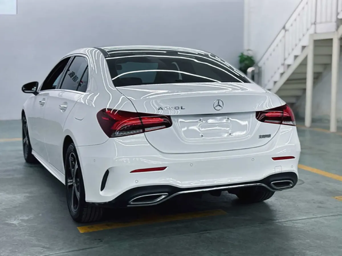 2022 Mercedes-Benz A Class 1.3T 163HP L4 7DCT,autocango,china used car exporter,china ev exporter,chinese used car exporter,chinese used ev exporter