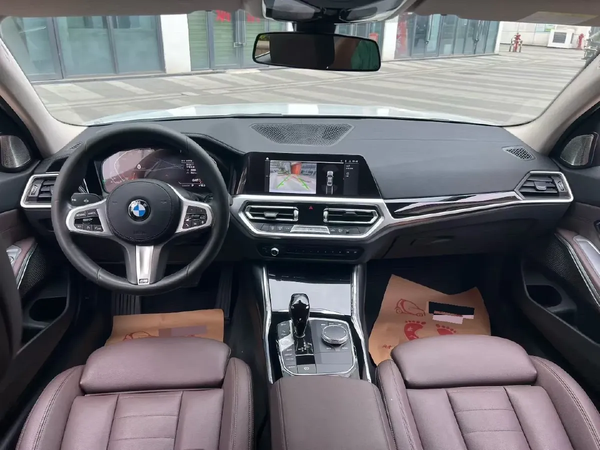2021 BMW 3 Series 2.0T 156HP L4 8AT,autocango,china used car exporter,china ev exporter,chinese used car exporter,chinese used ev exporter