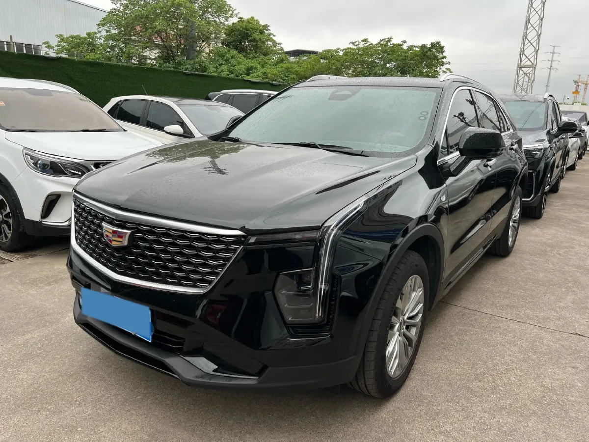 2025 Cadillac XT5 2.0T 237HP L4 9AT,autocango,china used car exporter,china ev exporter,chinese used car exporter,chinese used ev exporter