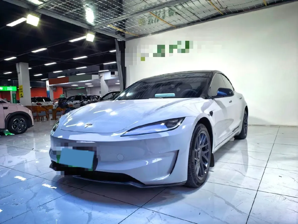 2025 Tesla Model 3 BEV 62.5KWH,autocango,china used car exporter,china ev exporter,chinese used car exporter,chinese used ev exporter