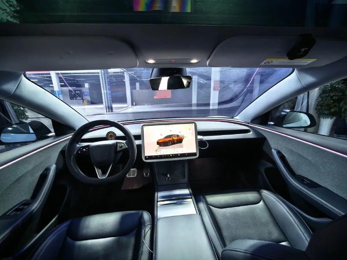 2025 Tesla Model 3 BEV 62.5KWH,autocango,china used car exporter,china ev exporter,chinese used car exporter,chinese used ev exporter