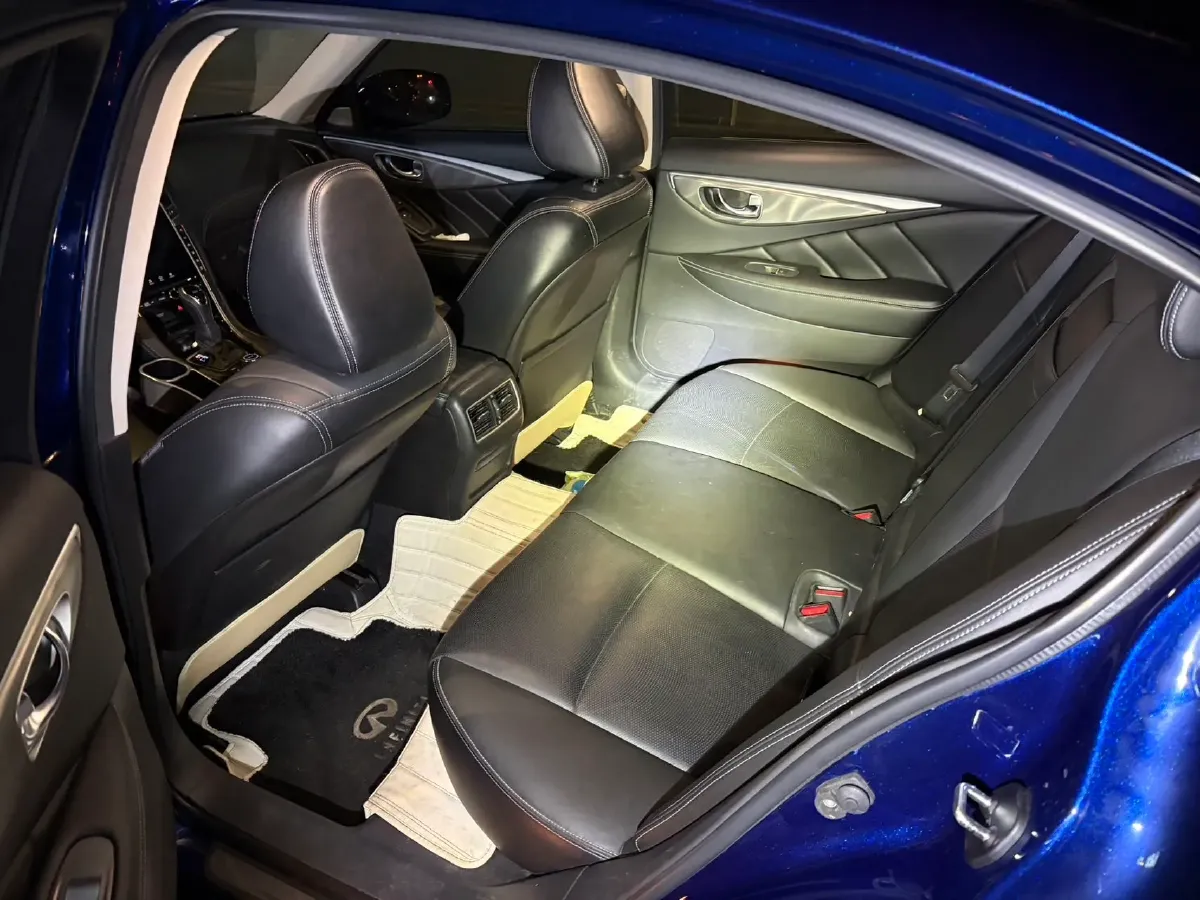 2022 Infiniti Q50L 2.0T 211HP L4 7AT,autocango,china used car exporter,china ev exporter,chinese used car exporter,chinese used ev exporter