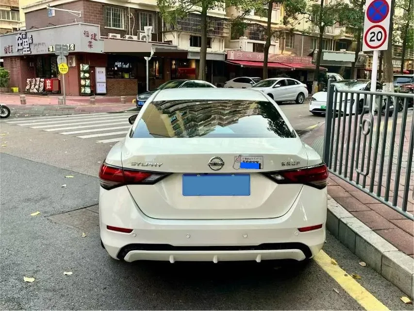 2021 Nissan Sylphy 1.6L 135HP L4 CVT,autocango,china used car exporter,china ev exporter,chinese used car exporter,chinese used ev exporter