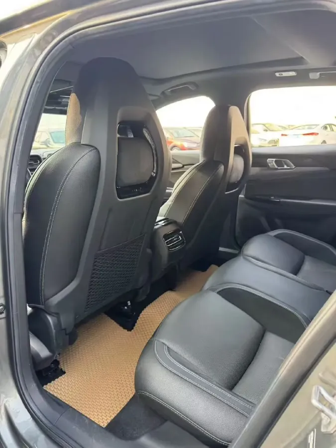 2022 LYNK&CO 03 2.0T 190HP L4 7DCT,autocango,china used car exporter,china ev exporter,chinese used car exporter,chinese used ev exporter