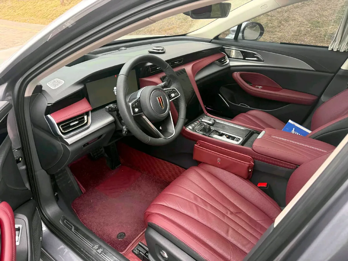 2023 HongQi H5 1.5T 169HP L4 E-CVT Hybrid,autocango,china used car exporter,china ev exporter,chinese used car exporter,chinese used ev exporter