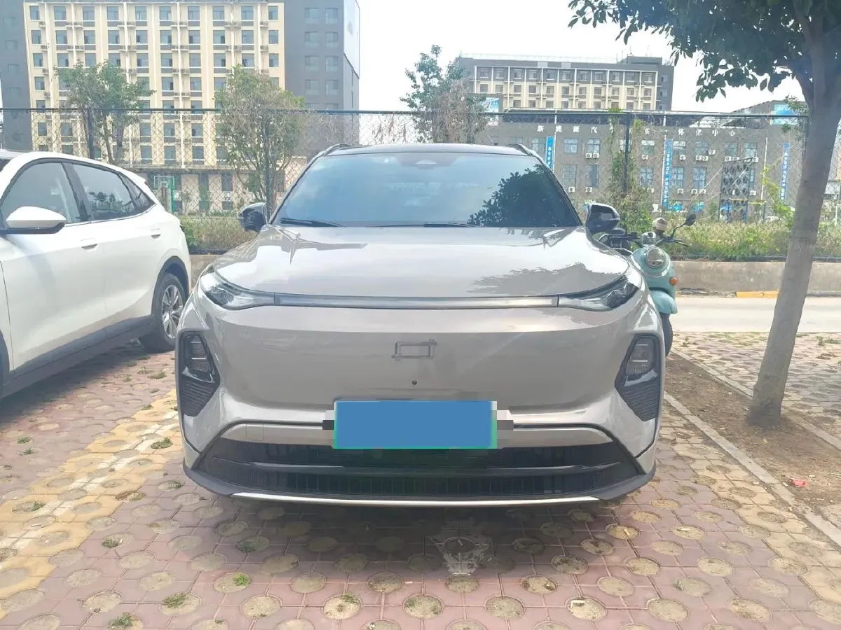 2025 Bestune YueYi 07 1.5T 150HP L4 1DHT PHEV,autocango,china used car exporter,china ev exporter,chinese used car exporter,chinese used ev exporter
