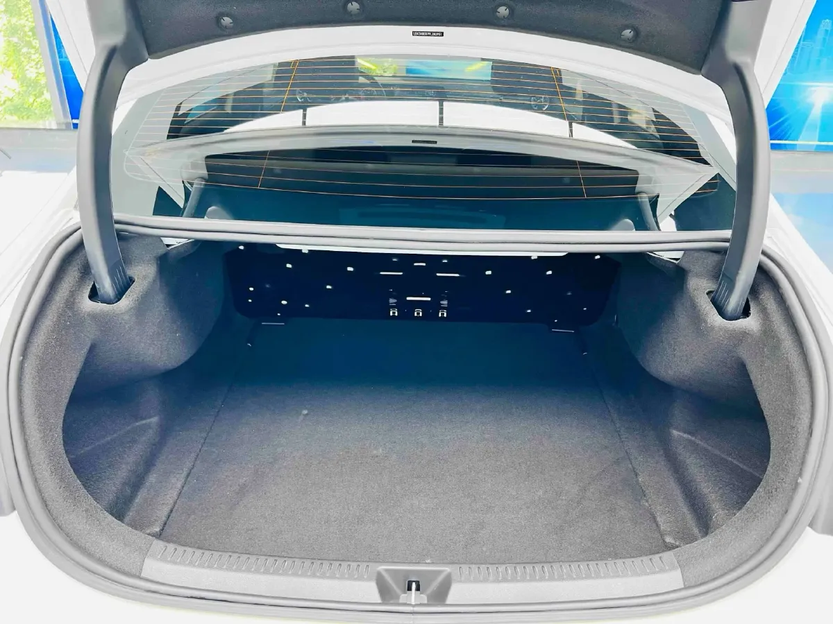 2023 Mercedes-Benz A Class 1.3T 136HP L4 7DCT,autocango,china used car exporter,china ev exporter,chinese used car exporter,chinese used ev exporter